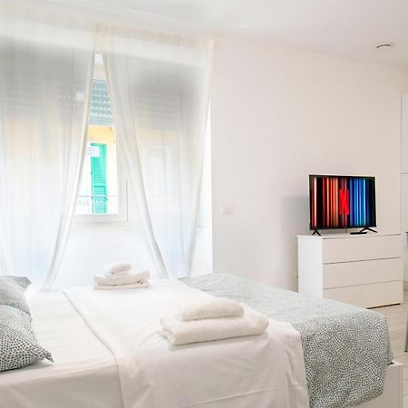 Casa Ideale Tim Appartmanti Moderni Vicina Al Centro レッコ エクステリア 写真