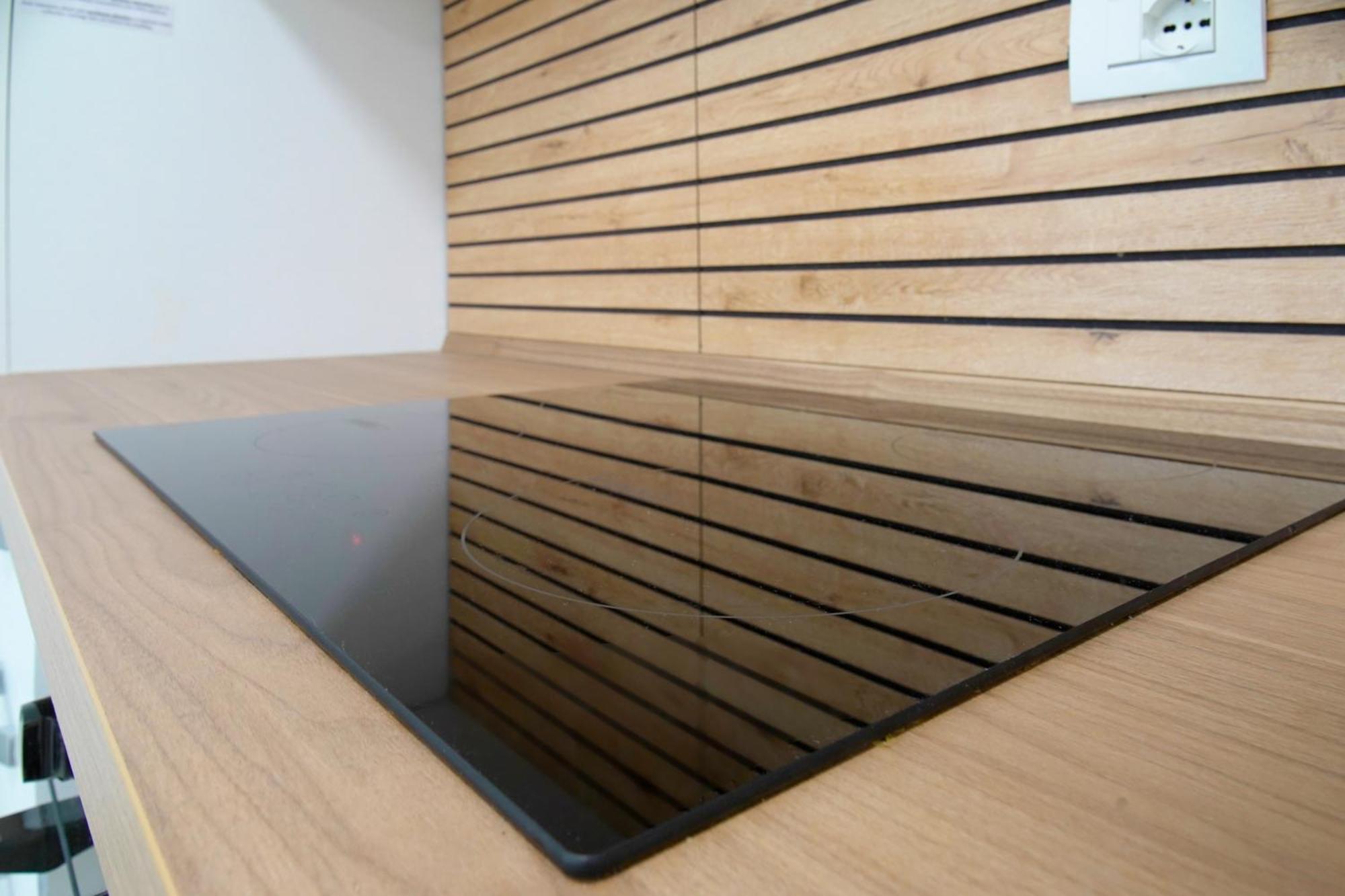 Casa Ideale Tim Appartmanti Moderni Vicina Al Centro レッコ エクステリア 写真