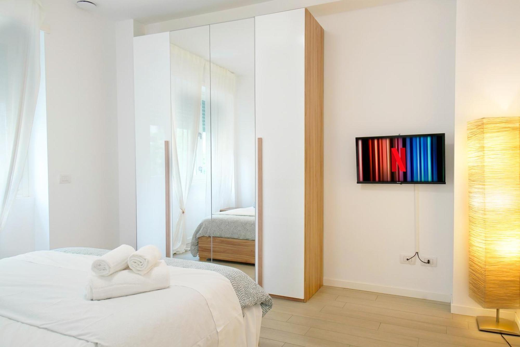 Casa Ideale Tim Appartmanti Moderni Vicina Al Centro レッコ エクステリア 写真
