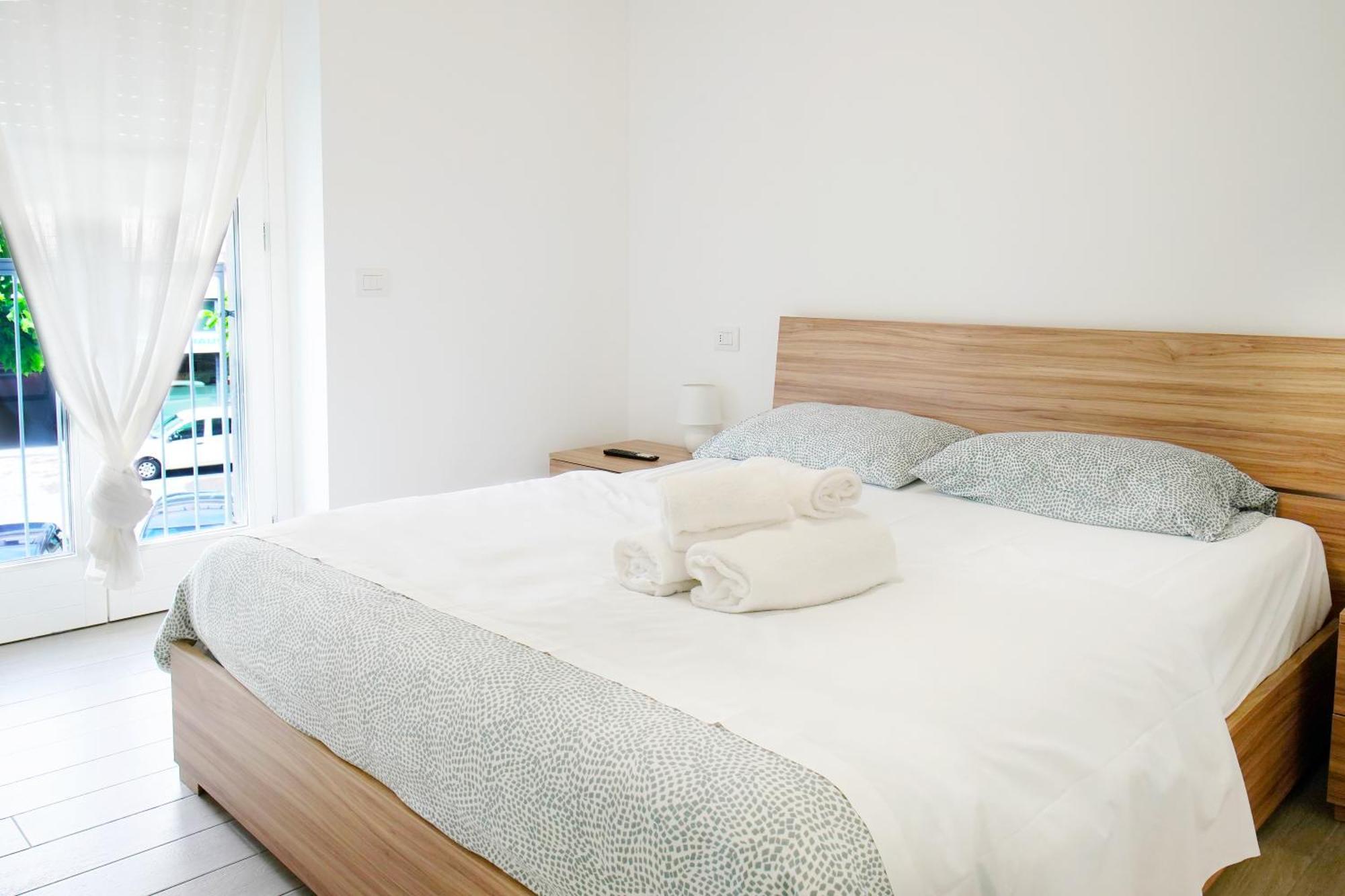 Casa Ideale Tim Appartmanti Moderni Vicina Al Centro レッコ エクステリア 写真