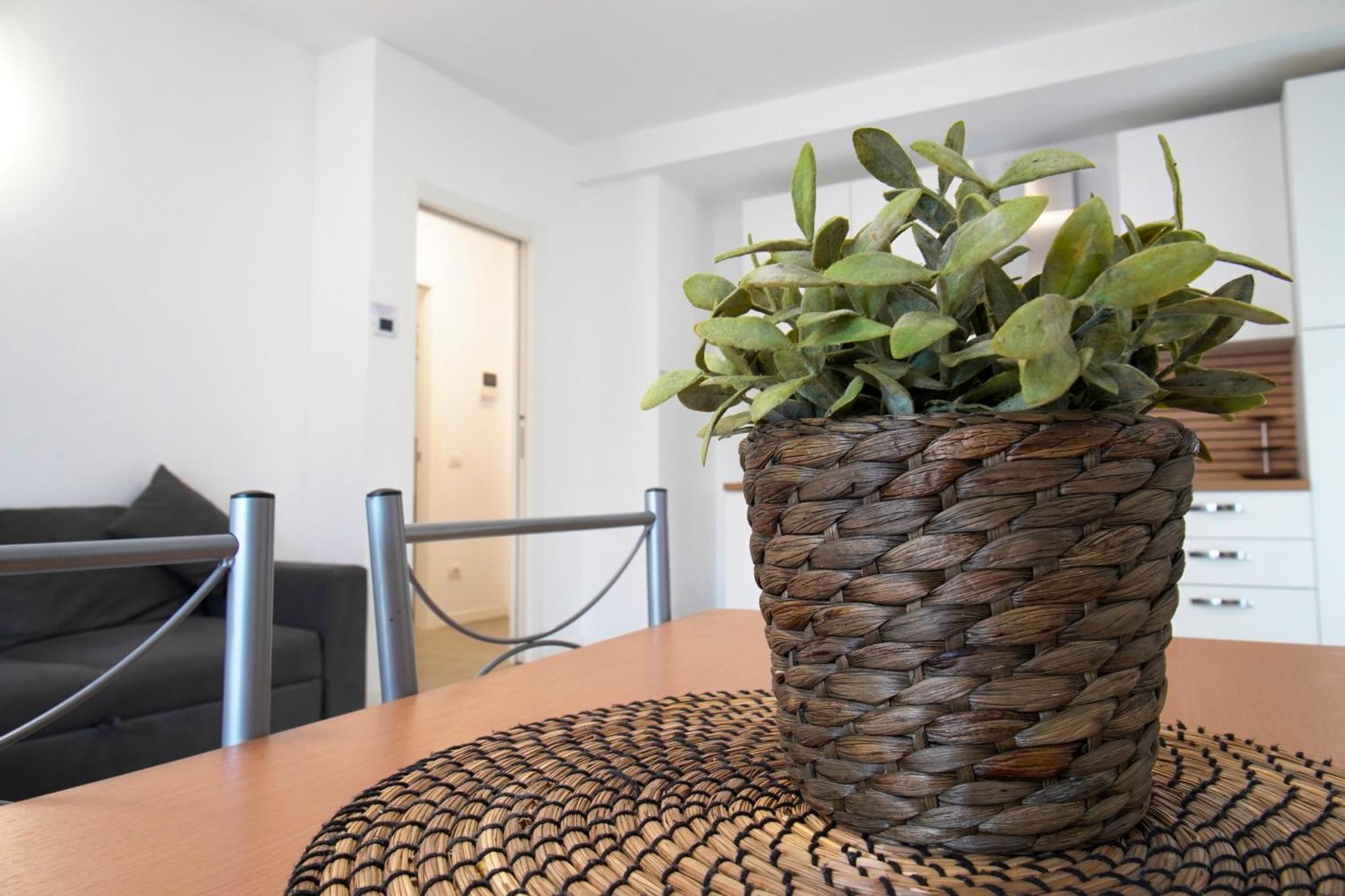 Casa Ideale Tim Appartmanti Moderni Vicina Al Centro レッコ エクステリア 写真