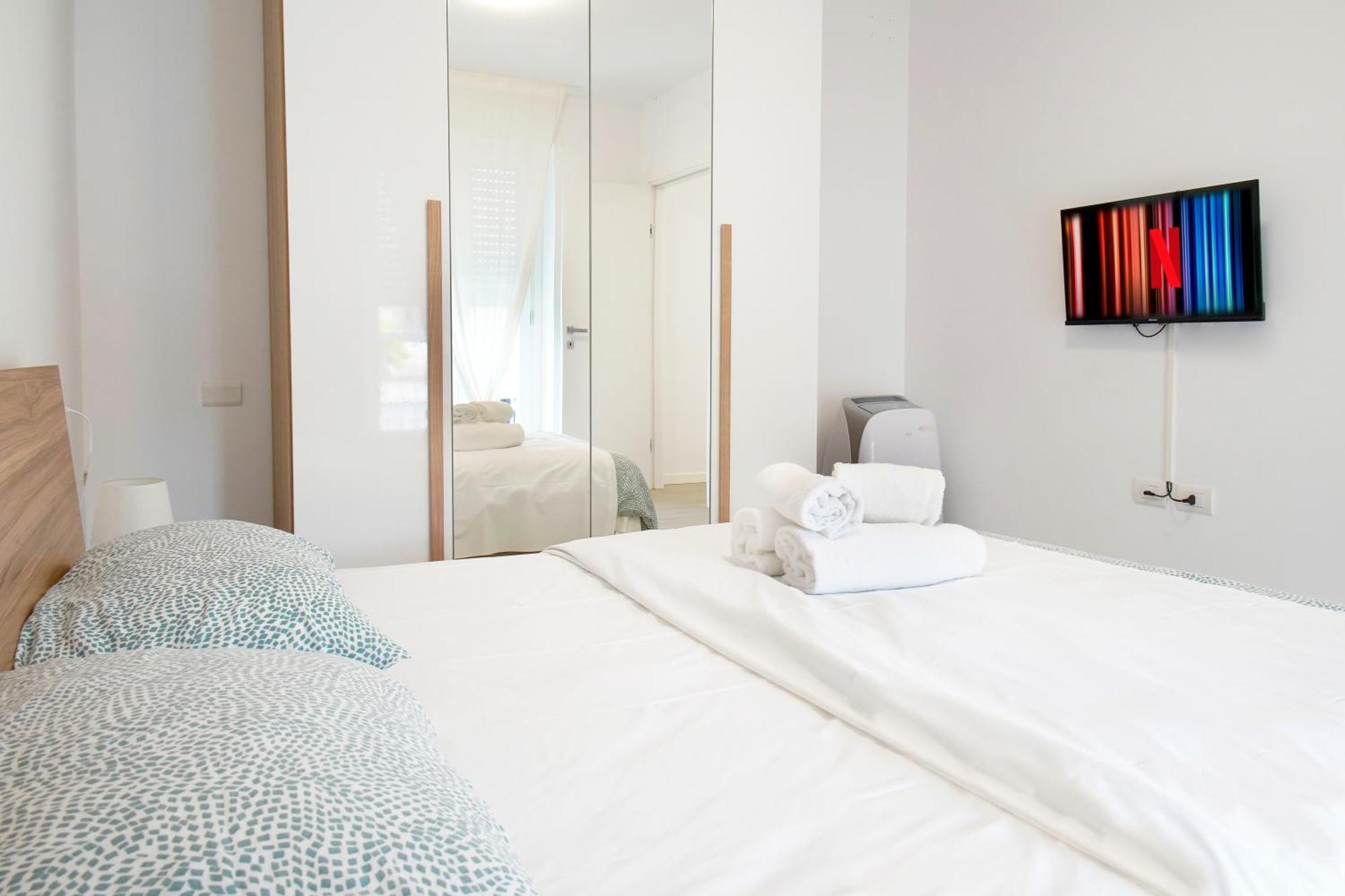 Casa Ideale Tim Appartmanti Moderni Vicina Al Centro レッコ エクステリア 写真